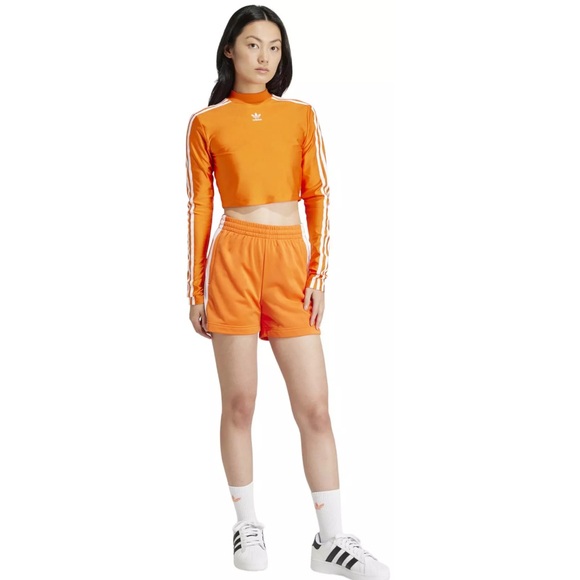 adidas Originals Women's Adicolor Adibreak Shorts- women’s size medium - Picture 4 of 4